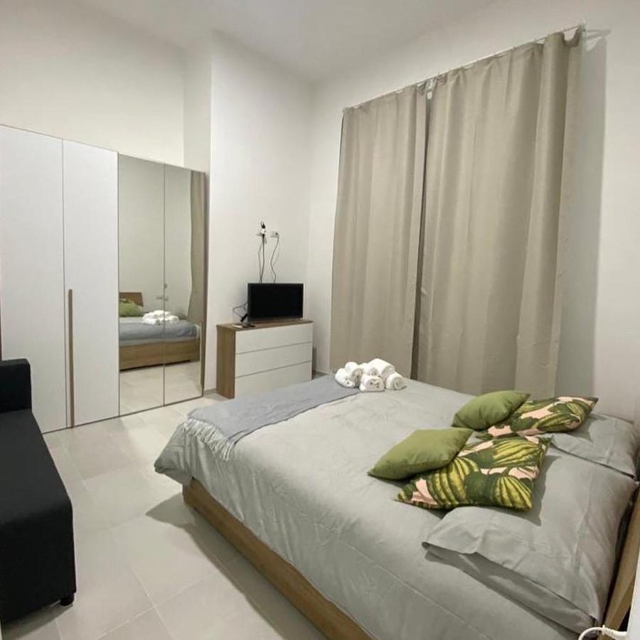 Maison Silvia Naples Luaran gambar
